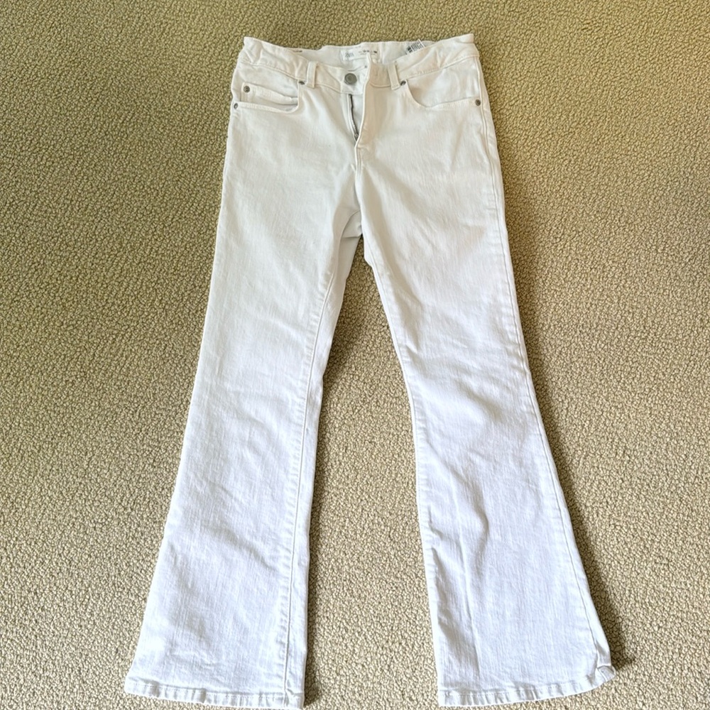 Zara girls white jeans.